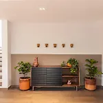 Casa Anatole France By Kukun